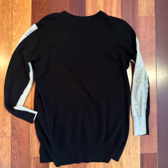 J. Crew | Women’s black and grey color block wool crewneck sweater size med - Picture 5 of 5